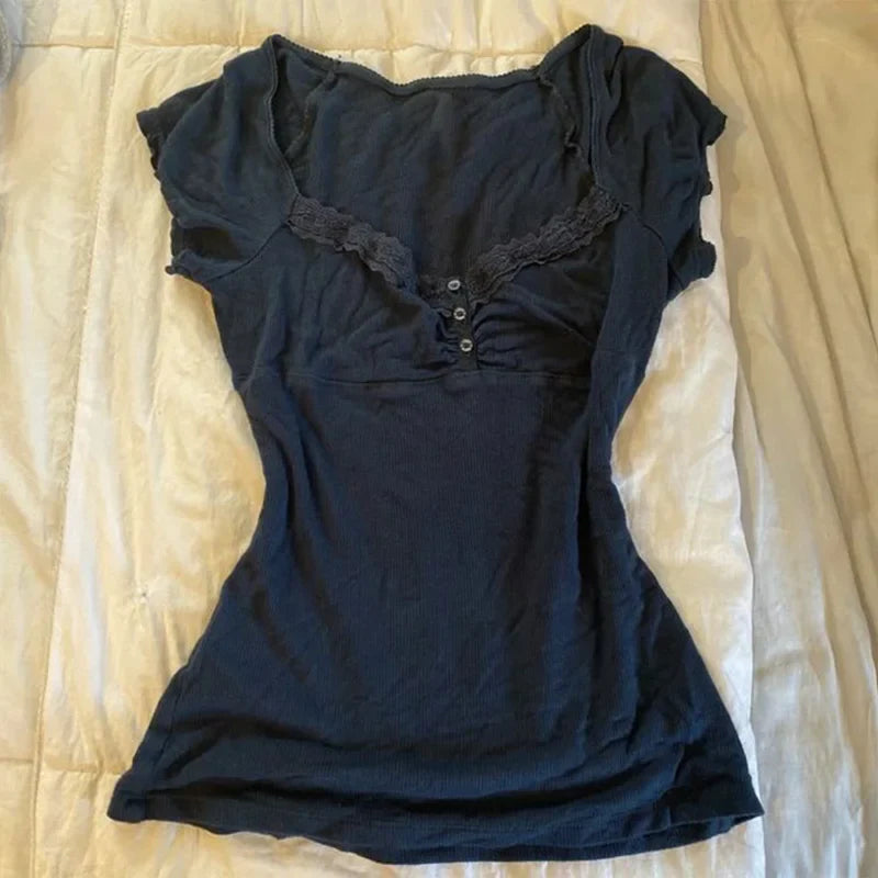 Vintage Slim Lace T-shirt Solid Color Casual Pattern Commuter High Street Fashion Y2K Cropped Top Trash Punk hop Women's T-shirt